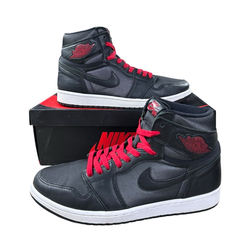 Men's Size 10 Nike Air Jordan‎ 1 Retro High Black Satin Red Shoes 555088-060